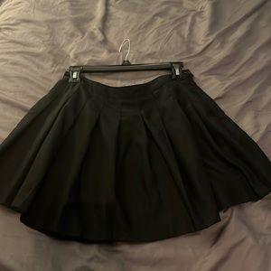 Pleated skirt